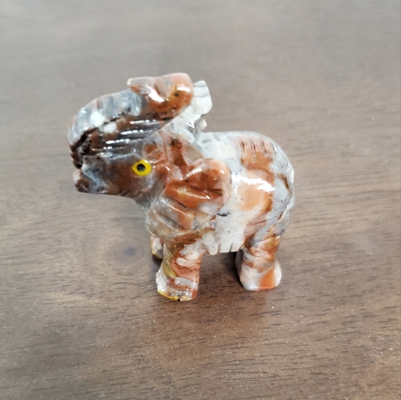 Soapstone Crystal Elephant - Picture 8 of 8